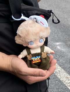 最近看到一个韩国宝宝叫yijin
dimoo真的和他很像啊啊