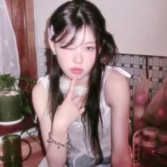 今日头像—境萌花Moka
真的很喜欢境萌花的长相，支持境萌花