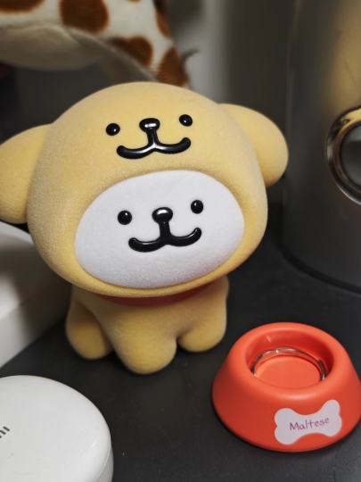 好可爱好可爱，狗碗刚刚好可以放戒指，感觉可以再买个捏捏小蛋糕放进去