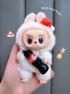 背面看好像一个小兔子❗
个人觉得
拉布布x可口可乐做工是拉布