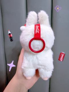 背面看好像一个小兔子❗
个人觉得
拉布布x可口可乐做工是拉布