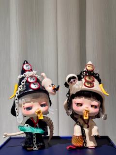 终于凑上一对啦