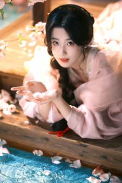 📺入青云
晓晓太美萌了吧😋