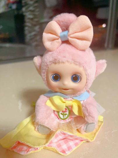 家里也没啥衣服给你穿了有啥穿啥吧麻麻已经没钱了