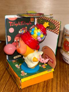 盲盒特意没扔 做了梦寐以求的小展台