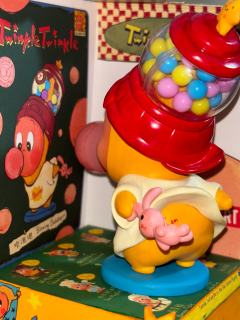 盲盒特意没扔 做了梦寐以求的小展台