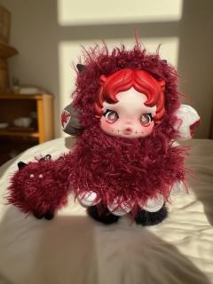 盼了好久,我的泡泡玛特不眠剧场贪吃鬼终于到手啦!刚拿到手,就