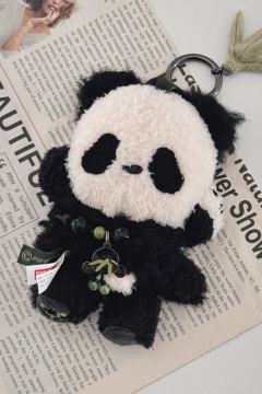 终于也是拥有熊怠怠的娃主了🐼
宝石绿的眼珠子好高级