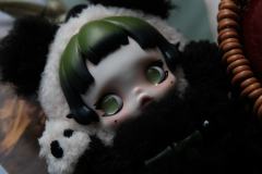 终于也是拥有熊怠怠的娃主了🐼
宝石绿的眼珠子好高级