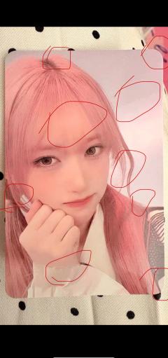 !这张卡没有高仿,但有很多假卡,几十张里只有两张是真的,有些