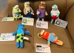 丑鱼到了 比奇堡居民看起来没一个是好惹的
本来最喜欢呆呆鱼 