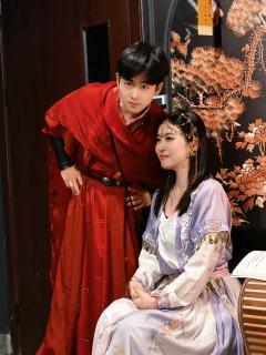 跟猴恋爱可太爽了！我的心上人是盖世英雄！

《壁上观》
店家