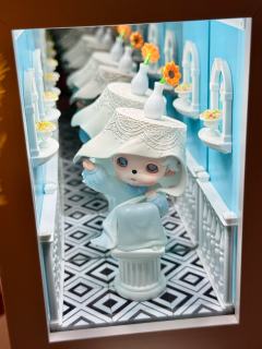 这个娃真的很有艺术性，不知道为啥一直没热度，给他设计的相框放