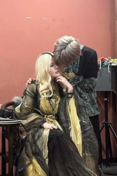 【 请君入瓮 】
/////...LOADING...CON