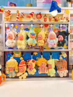 我要被星星人可爱鼠了🥰
收纳盒衬得他们更可爱了哎～
