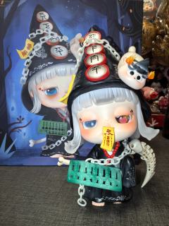 黑白无常终于一对儿啦，黑无常的绿翡翠小算盘是夜光的，又乖又好