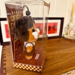 哭娃甜品师diy收纳盒
剪掉原装纸盒子-改造成这个样子
又好