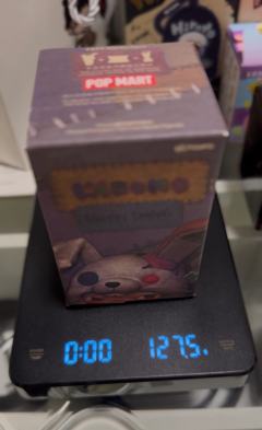 诡乐园系列 最先到手的竟然是隐藏款-灵魂出窍
摇盒基本没什么