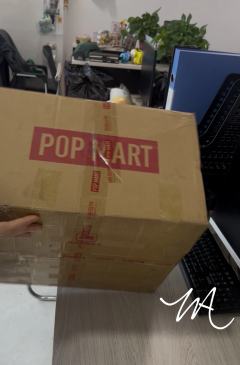 拉布布38cm大娃之【黑皮】❤️入手

太喜欢了，没有一丁点