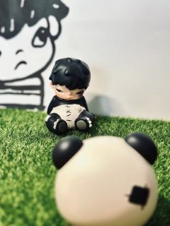 低于原价收的小野人偶熊猫真的很香！太喜欢了～
可玩性也不错！