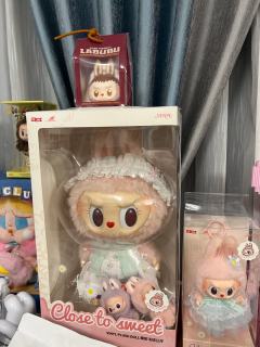 十年相伴，拉布布不止是形象，更是藏在细节里的治愈感！十周年快