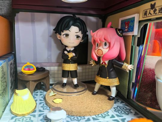 盒机推出来的……本来觉得挺可爱精致，看来只有阿尼亚人气真的高……