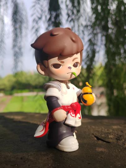 从一代开始就喜欢哥哥，希望TNT割韭菜别太急切，很容易败光路人缘😀