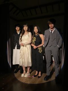 看似艾琳娜在雌竞,实则真没招了
《弄潮》打完了,果然还是不