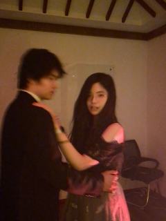 看似艾琳娜在雌竞,实则真没招了
《弄潮》打完了,果然还是不