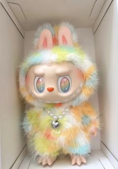 前方高能系列LABUBU搪胶彩虹38cm大娃，摸到实物时渐变
