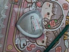 帮我看看这个是不是正版的