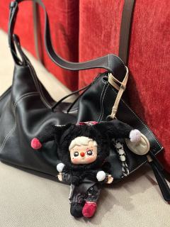 幽影小丑，和我的黑色包包很配，
绝对是被低估的一只！