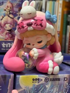 这次联名最喜欢嘟嘟弟弟了，小卤蛋完美适配，姐姐和莉塔都带珠光