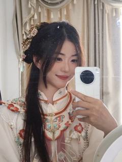 原先我以为,我的名字取的不好。
谢雨山,就好像寓意着我的一生