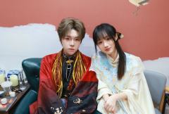 锦瑟无端五十弦，
一弦一柱思华年。
庄生晓梦迷蝴蝶，
望帝春