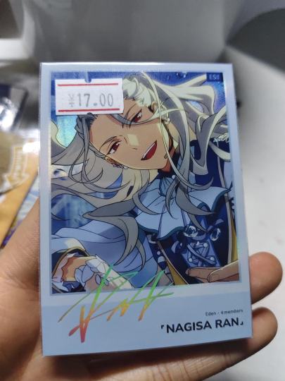 线下买一定要查一下均价啊………在一百逛的时候没注意晚上给我整崩溃了…均5我真的哭了