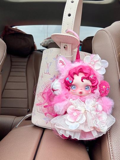 我就问谁来！？还有谁？！sp碧琪真的我要吹爆它！！特别是穿了花花裙子的碧琪