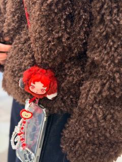 重复一个小蛋糕
重复三个贪吃鬼
不再执念星夜了