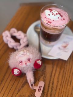 重复一个小蛋糕
重复三个贪吃鬼
不再执念星夜了