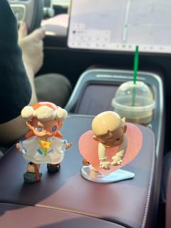 现场拿了一个重的～后面店员补货又来了一个重了，而且两盒不一样