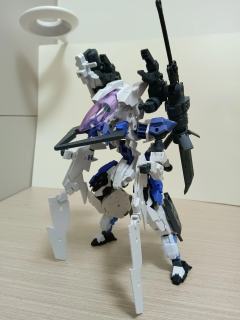 麦德雷特
型号 eEXM-174-3S
行动代号 镰刀盔
所