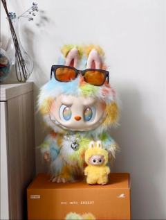 当时自己都没想到能买到labubu rock新品大娃，收到真