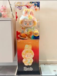 当时自己都没想到能买到labubu rock新品大娃，收到真