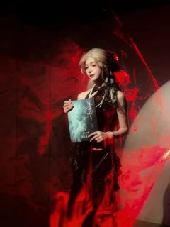 【爱与善良永远没错】恭喜达成“永葆初心”结局
首图放绝美姐姐