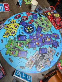 怪谈系列从囚徒以后的仙山到现在的崩坏都是画虎不成反类犬，仙山