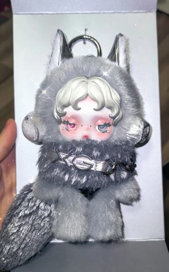 新到狼宝，爱不释手。 稍微打理了一下就很不错啦