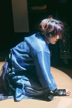 ￼ 剧本杀史上打过最委屈的角色出现了「带我走吧。我不要你袖手