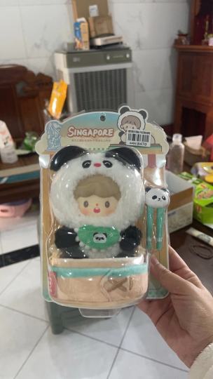 肯定是啊卓啊！！又可爱又便宜！！