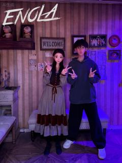 这是一个偏剧情向的主题，内容很感人，我玩密室比较注重剧情所以