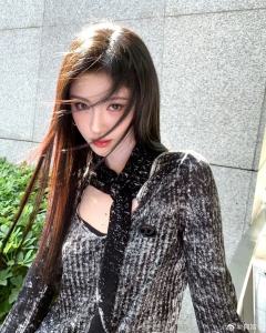 好美鞠婧祎点赞关注🉑